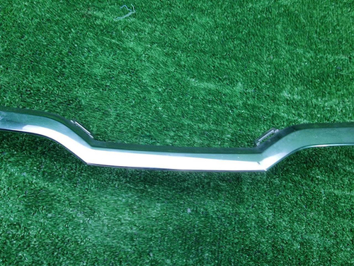 Молдинг решетки радиатора Skoda Karoq (2017-2021)