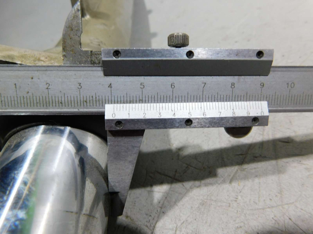 Перо вилки левое Suzuki GSF 600 S293-L 028125