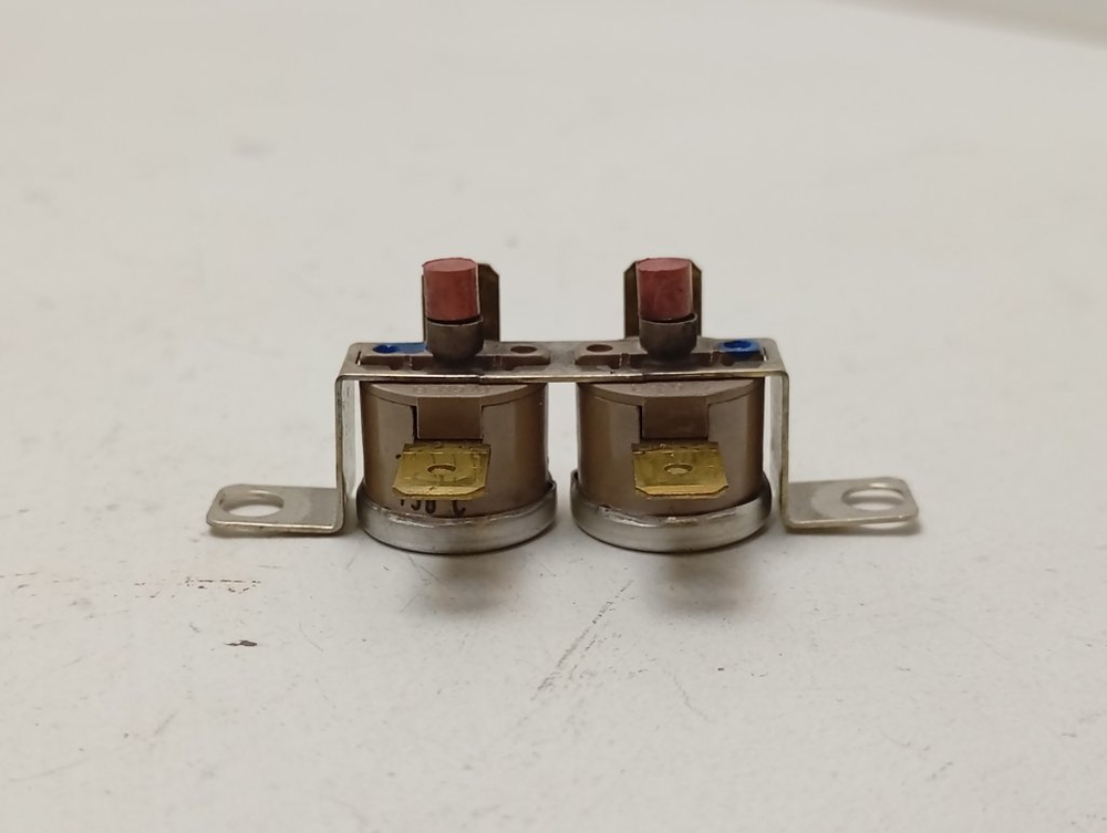 CSWS40364D207 кт76 Датчик температуры сушки для стиральной машины Candy 41034167 б/у