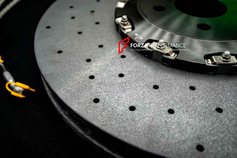 КАРБОН КЕРАМИЧЕСКАЯ УСИЛЕННАЯ ТОРМОЗНАЯ СИСТЕМА ДЛЯ ROLLS-ROYCE CULLINAN 2018-2024 Роллс Ройс