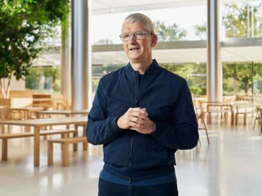Тим Кук назвал причину купить новые iPhone 16