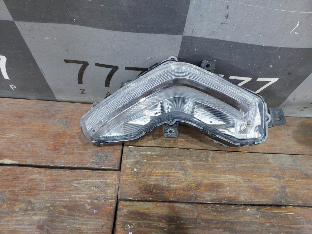 Фара ДХО правая Haval Jolion 21-нв Б/У Оригинал 4137101XST01A