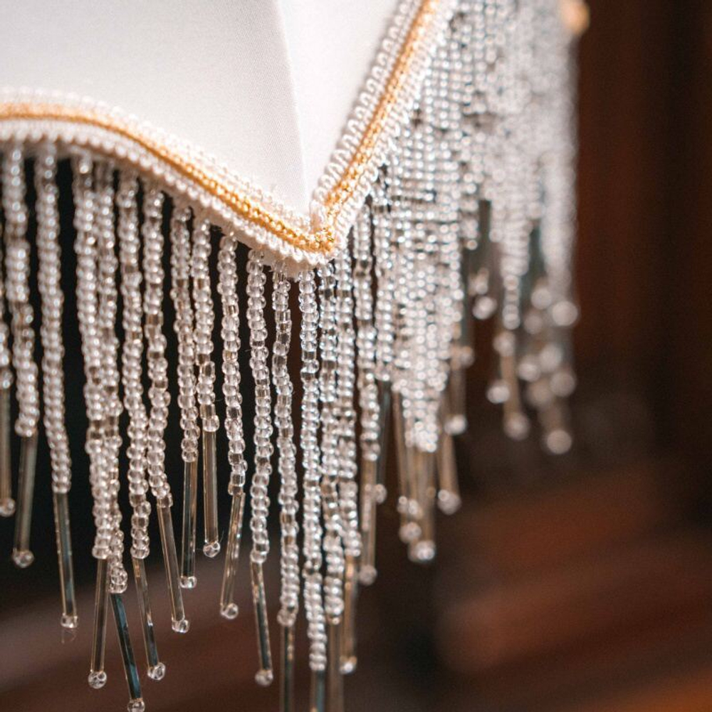 Винтажная настольная лампа с резным мраморным основанием