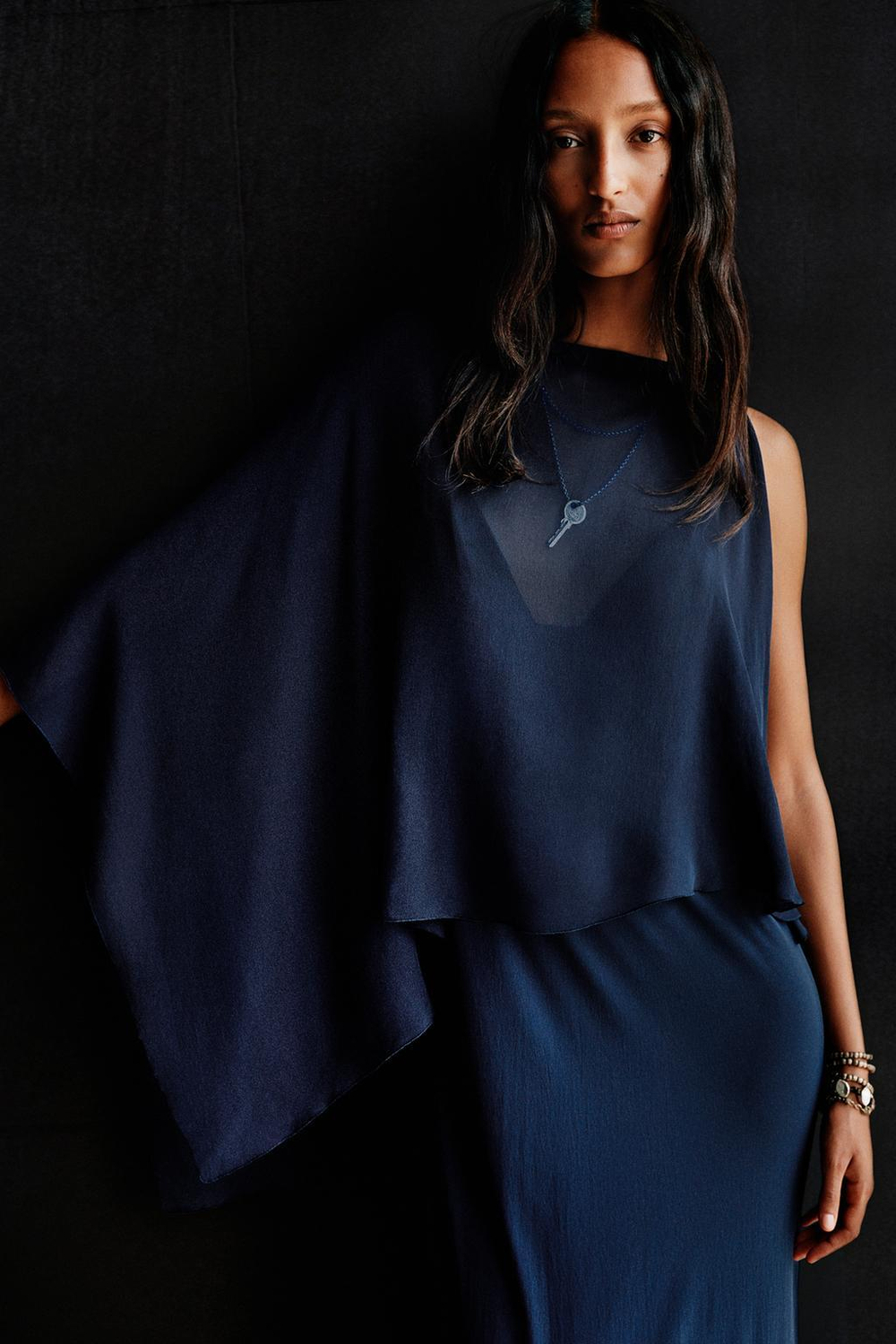 ZARA ДЛИННОЕ ПЛАТЬЕ-НАКИДКА LIMITED EDITION, МОРСКОЙ СИНИЙ