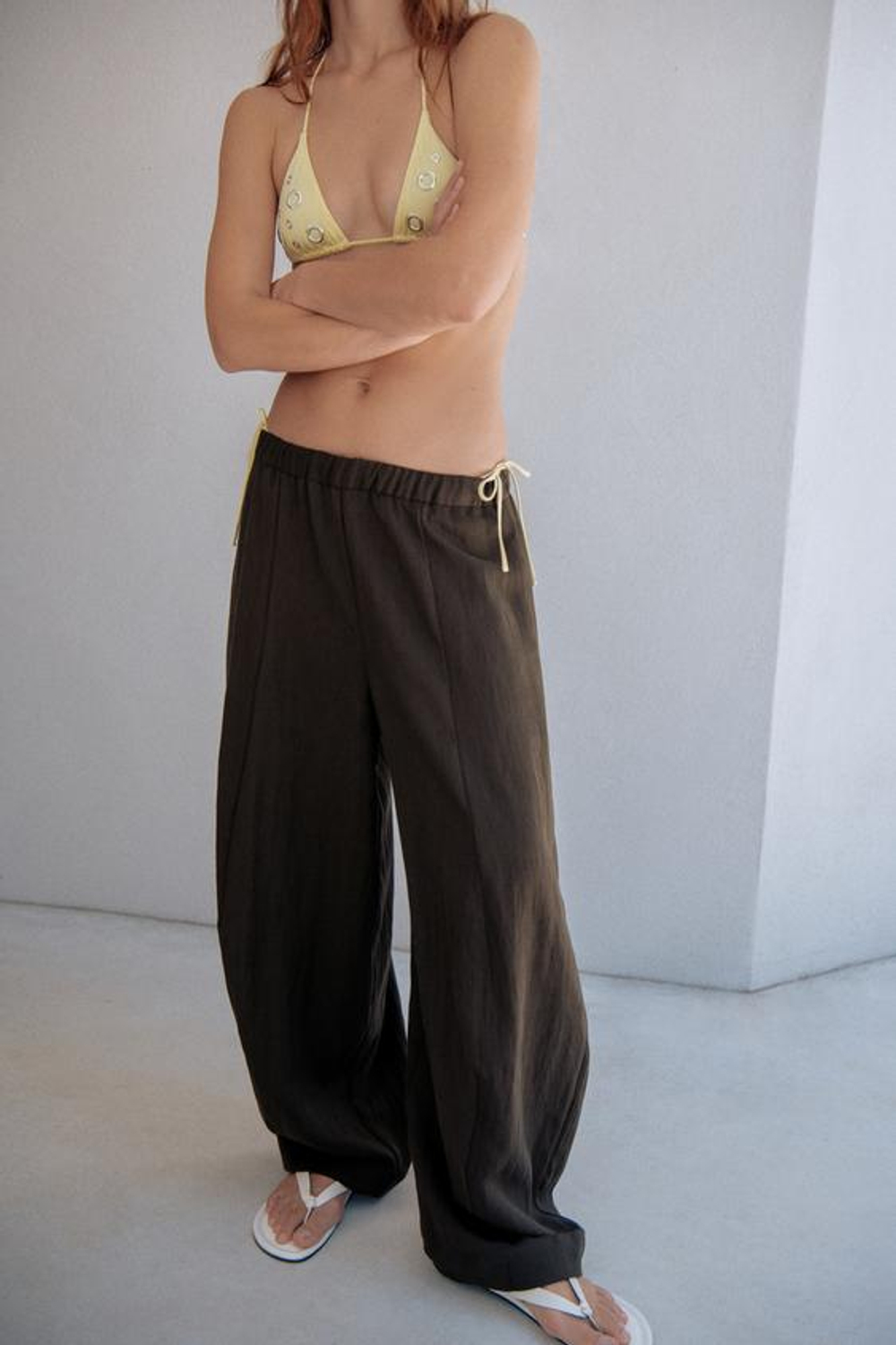 ZARA БРЮКИ BARREL — ZW COLLECTION, КОРИЧНЕВЫЙ