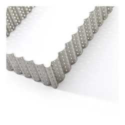 Перфорированная форма для выпекания de Buyer, 3 см (35 x 10 см)