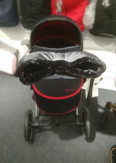 Универсальная муфта для рук для колясок