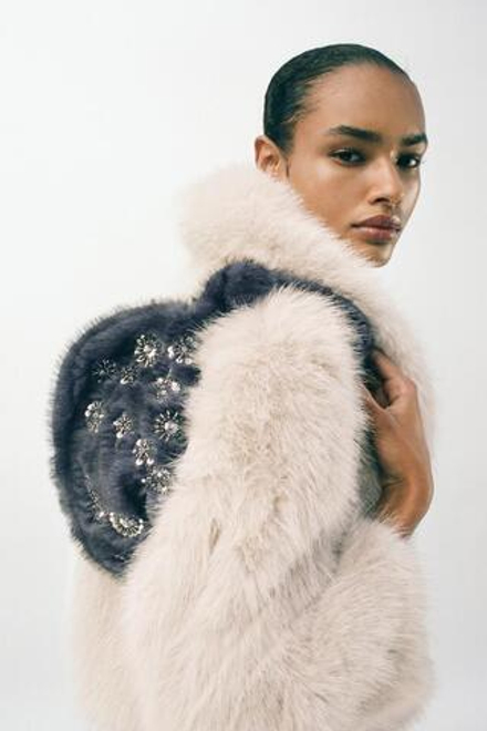 ZARA МИНИ-СУМКА С БЛЕСТЯЩЕЙ ОТДЕЛКОЙ ПОД МЕХ, ЛИЛОВЫЙ