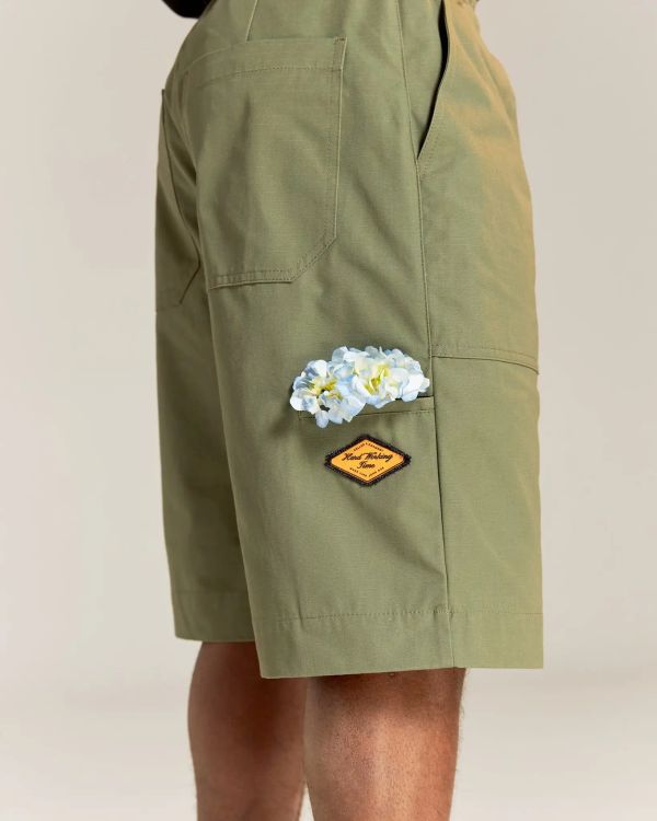 Шорты Tourist оливковые - фото 10