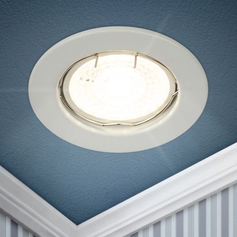 Светильник встраиваемый штампованный ST1 SWH MR16 GU5.3 бел. матов. Эра Б0059740