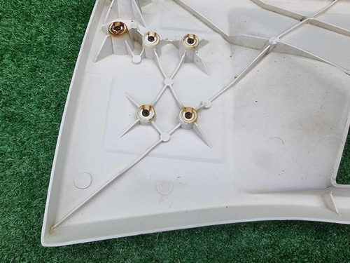 Спойлер кабины правый Ford Cargo (2011-н.в.)