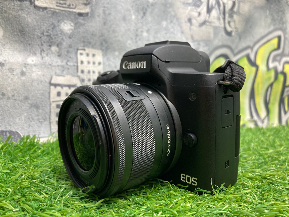 Canon EOS M50 Kit 15-45mm 3.5-6.3 IS STM
