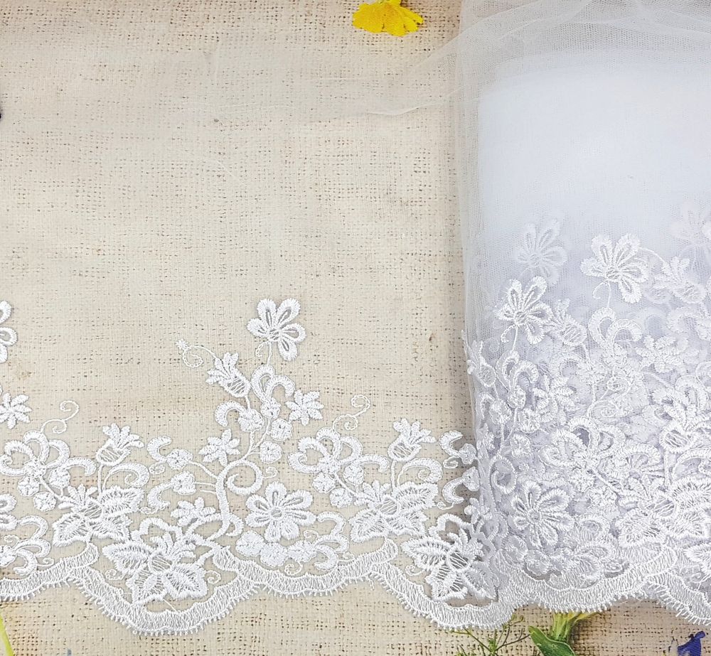 Вышивка на сетке, ш. 36 см