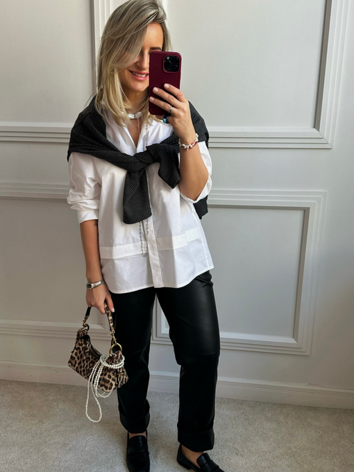 Рубашка с широким манжетом белая