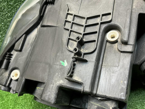 Битая Фара левая BMW X5 F15 (15-18) Adaptive LED