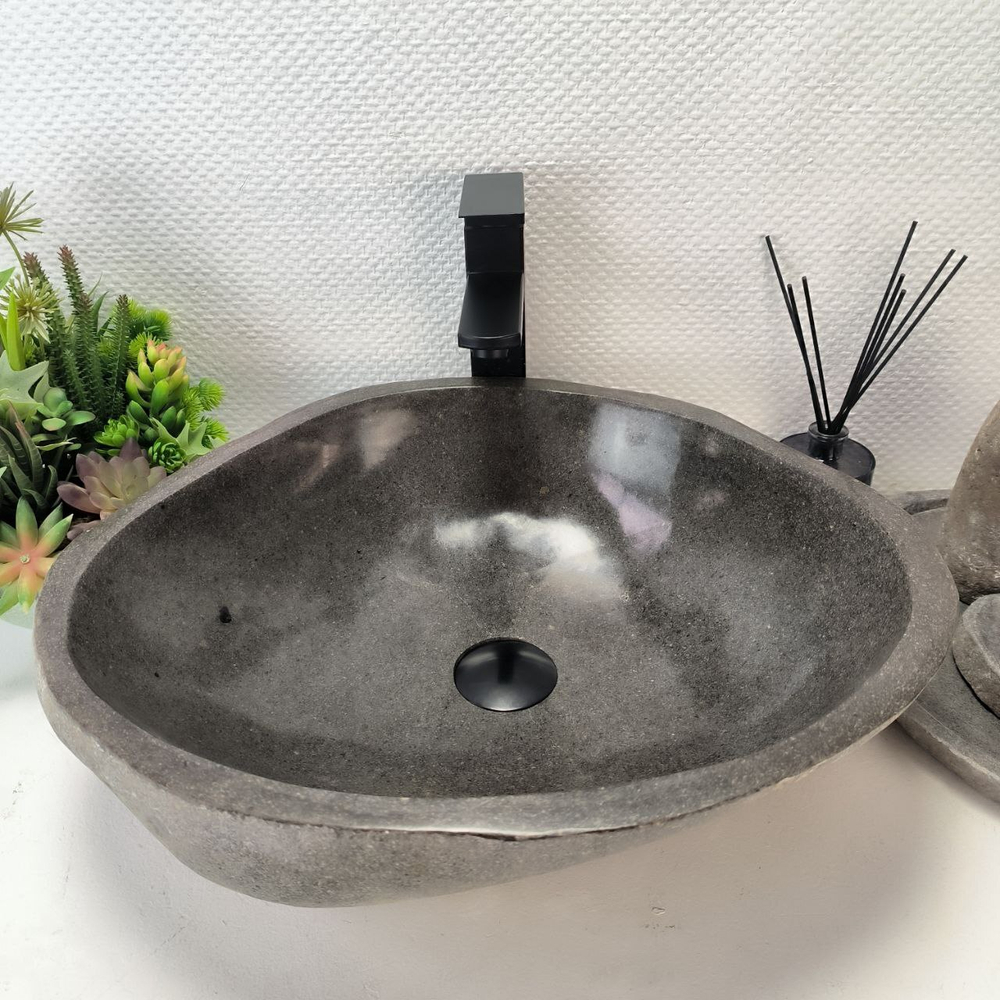 Раковина из речного камня RS-63446 (49*42*15) 0123
