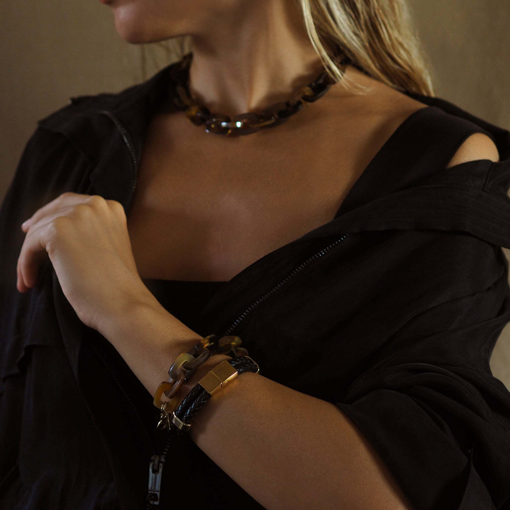 dark horn chain necklace