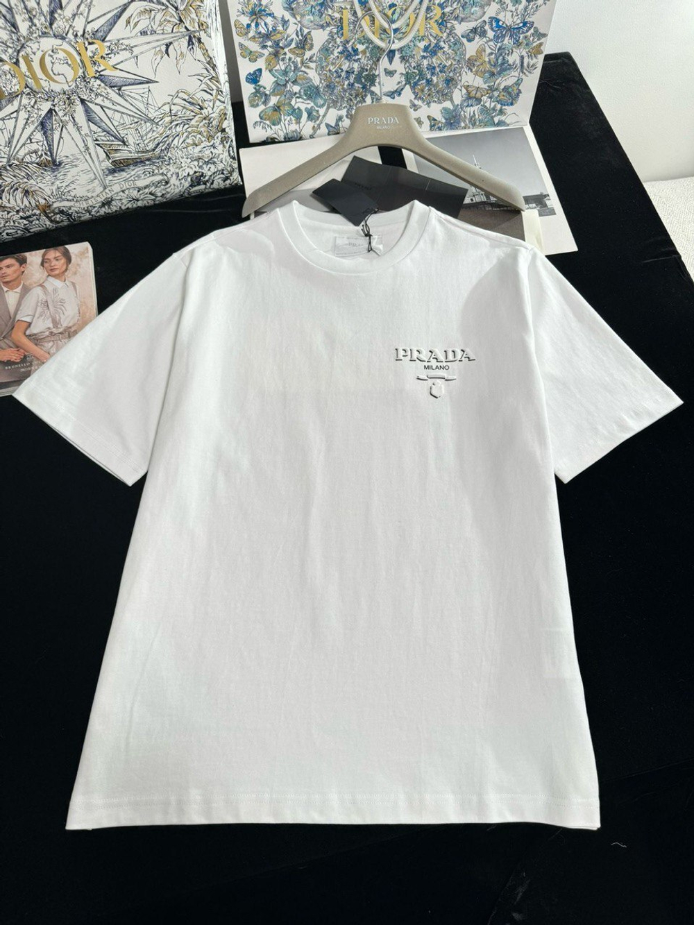 Футболка Prada
