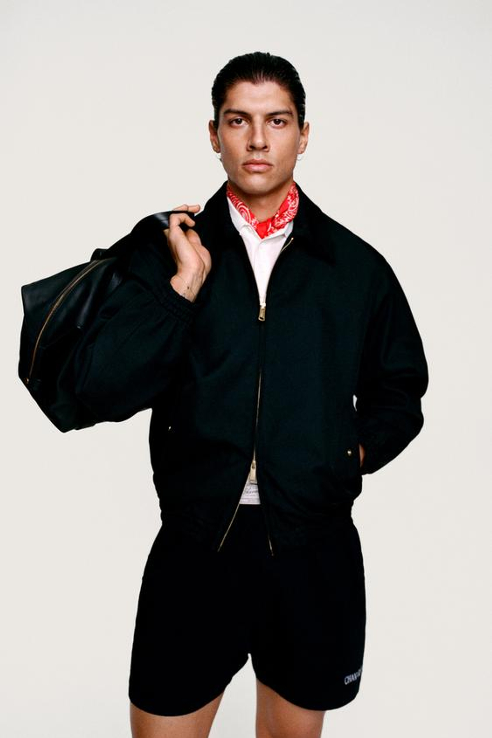 ZARA X WILLY CHAVARRIA ШОРТЫ-БЕРМУДЫ ДЛЯ БЕГА С ВЫШИВКОЙ, ЧЕРНЫЙ