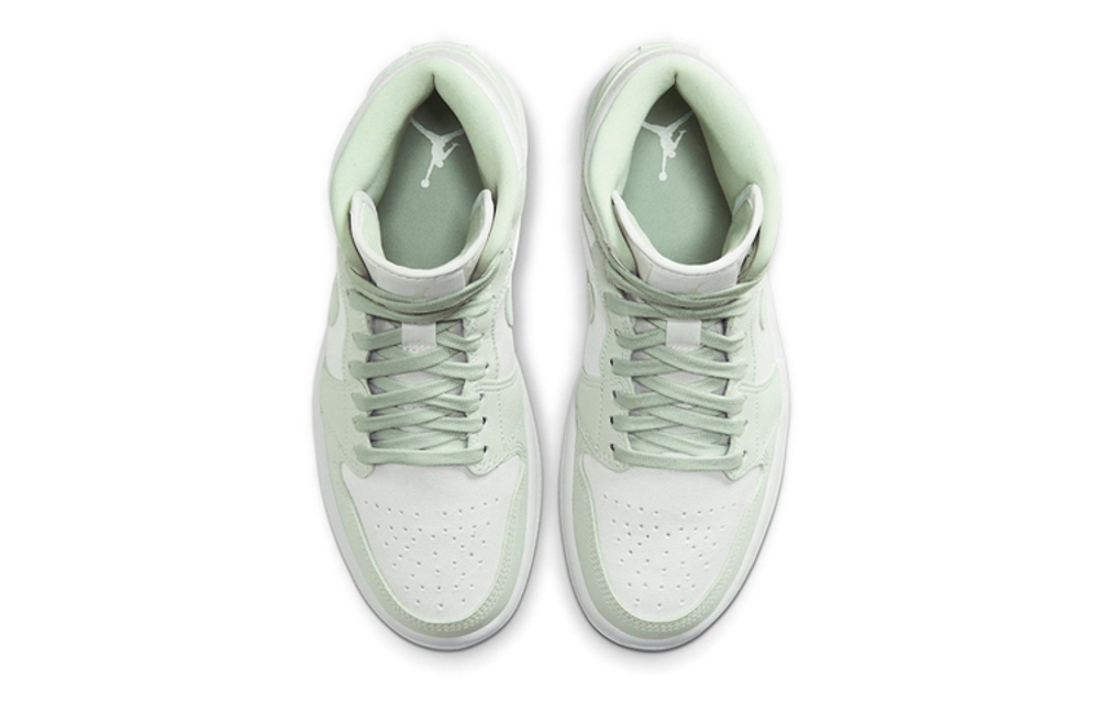 Кроссовки Jordan Air Jordan 1 Mid "Spruce Aura" (Женская размерная сетка)