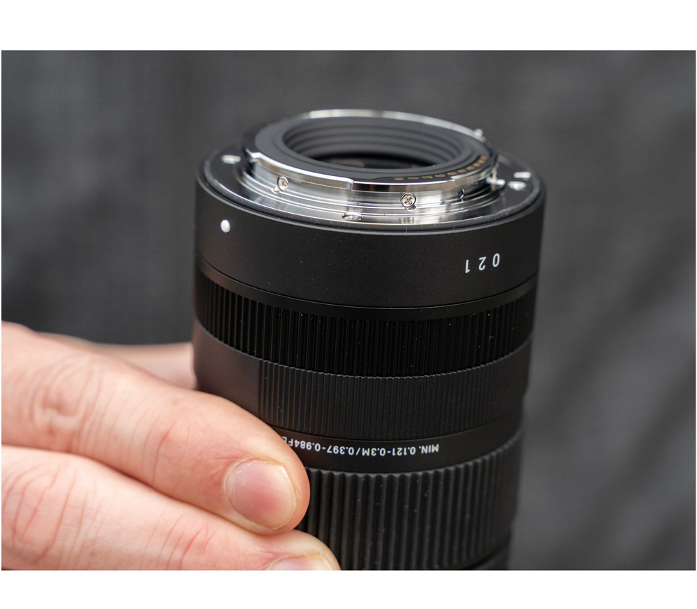 Объектив Sigma AF 18-50mm f/2.8 DC DN (C) RF-Mount