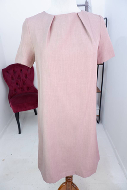 Платье Deniza льняное, визуально на 44 размер, новое