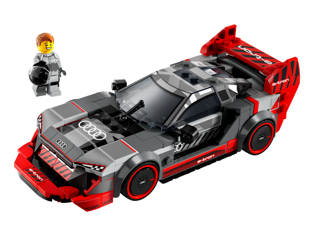 Конструктор LEGO Speed Champions 76921 Гоночный автомобиль Audi S1 e-tron quattro
