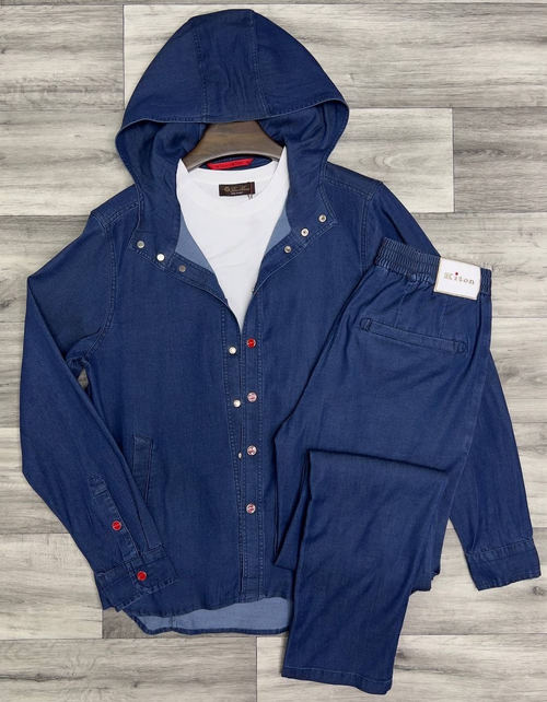 Джинсовый костюм Kiton