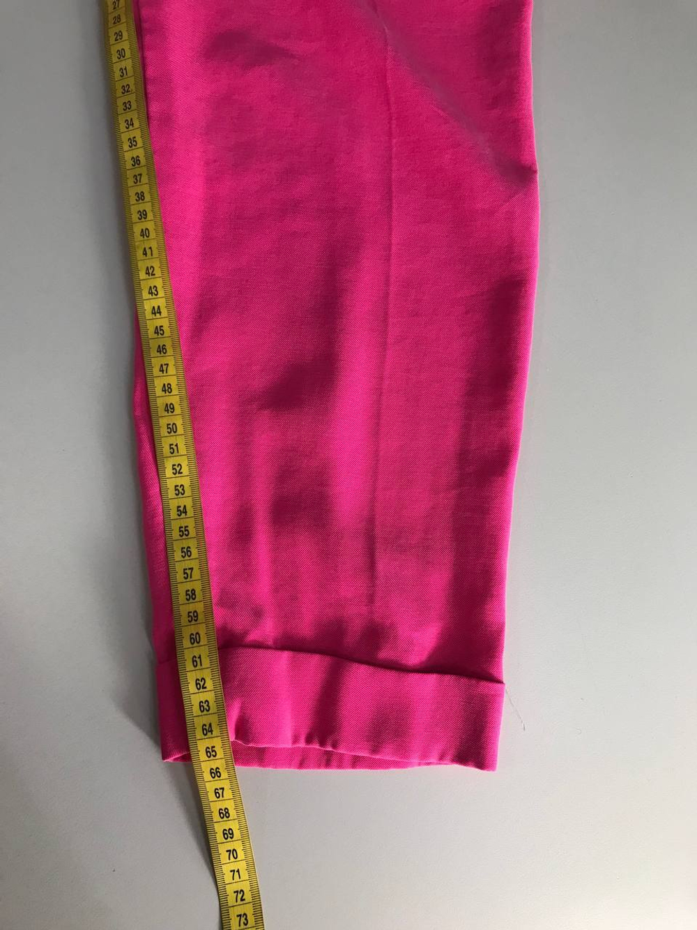 Брюки Zara в летнем цвете, маркировка S, визуально на 44 размер