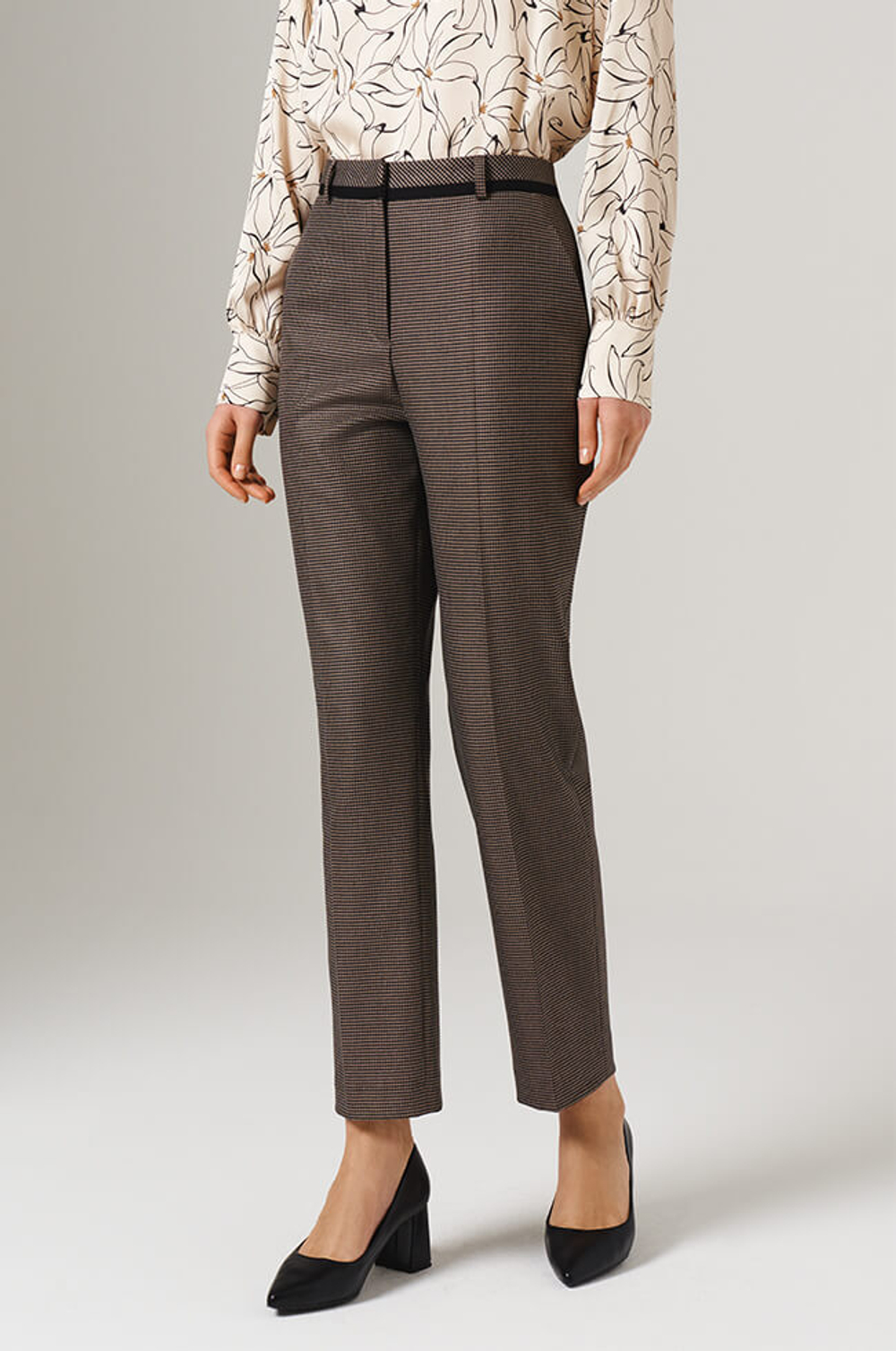 31077 Брюки женские (черно-бежевый)