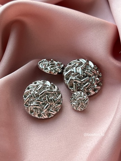 Пуговицы серебро объемные