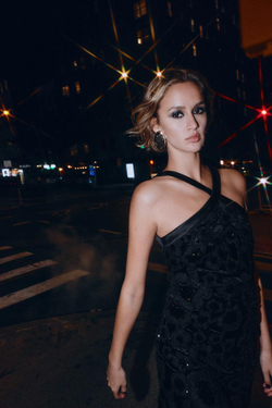 ZARA КОРОТКОЕ ПЛАТЬЕ С КОМБИНИРОВАННЫМИ ПАЙЕТКАМИ, ЧЕРНЫЙ