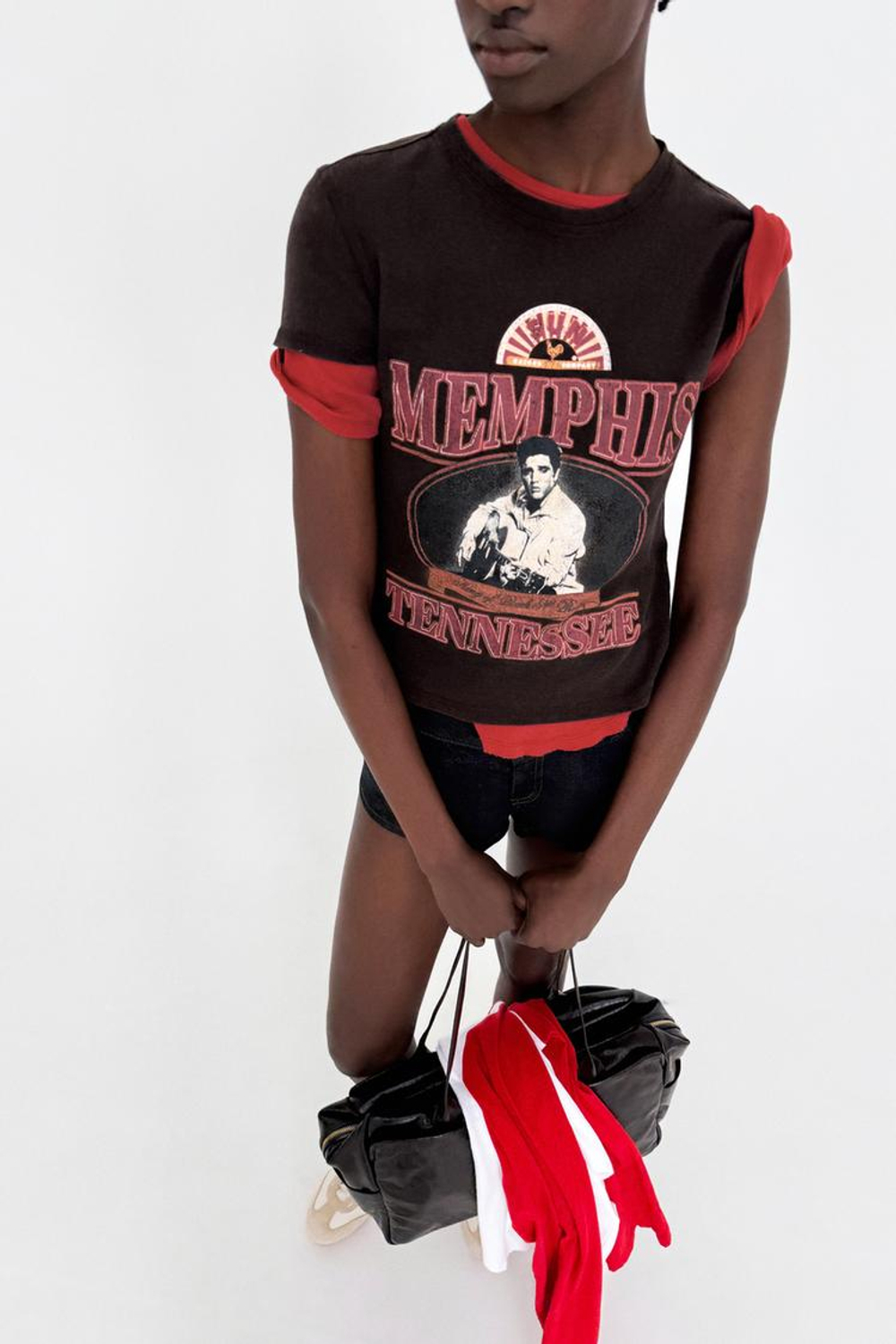 ZARA ФУТБОЛКА ЭЛВИС С КОРОТКИМ РУКАВОМ, ШОКОЛАДНЫЙ