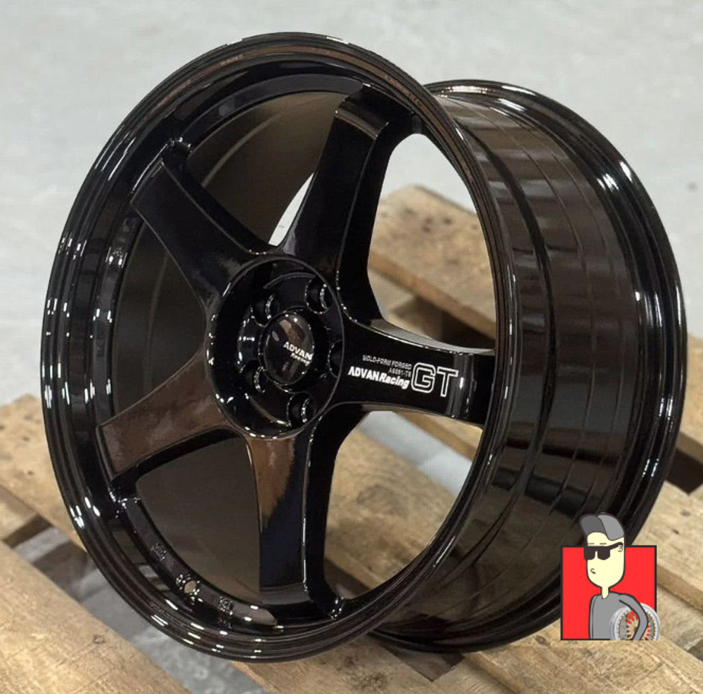 Комплект дисков Advan GT 18x8.5 et40 5x100