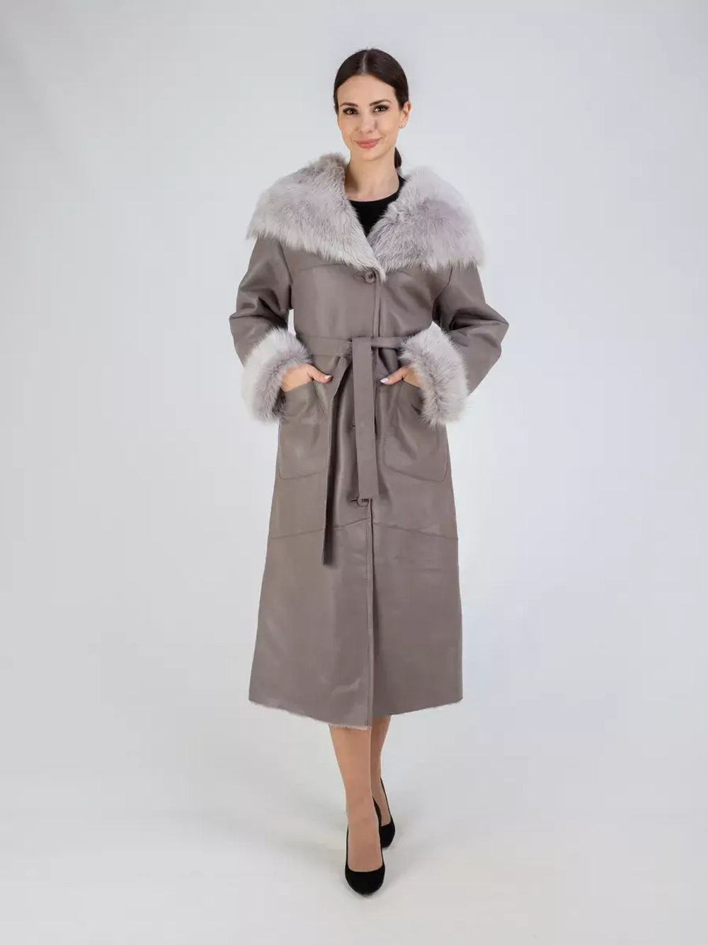 Дубленка зимняя натуральная с капюшоном