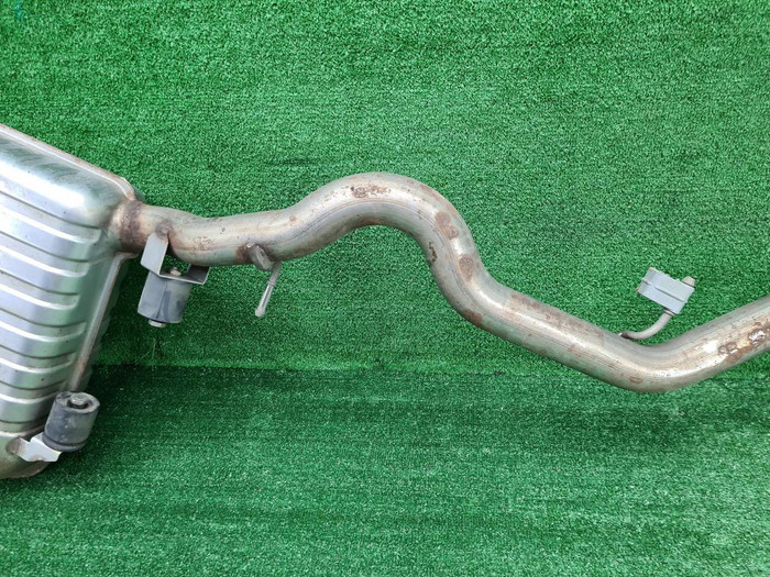 Глушитель Jaguar F-PACE (2016-н.в.)