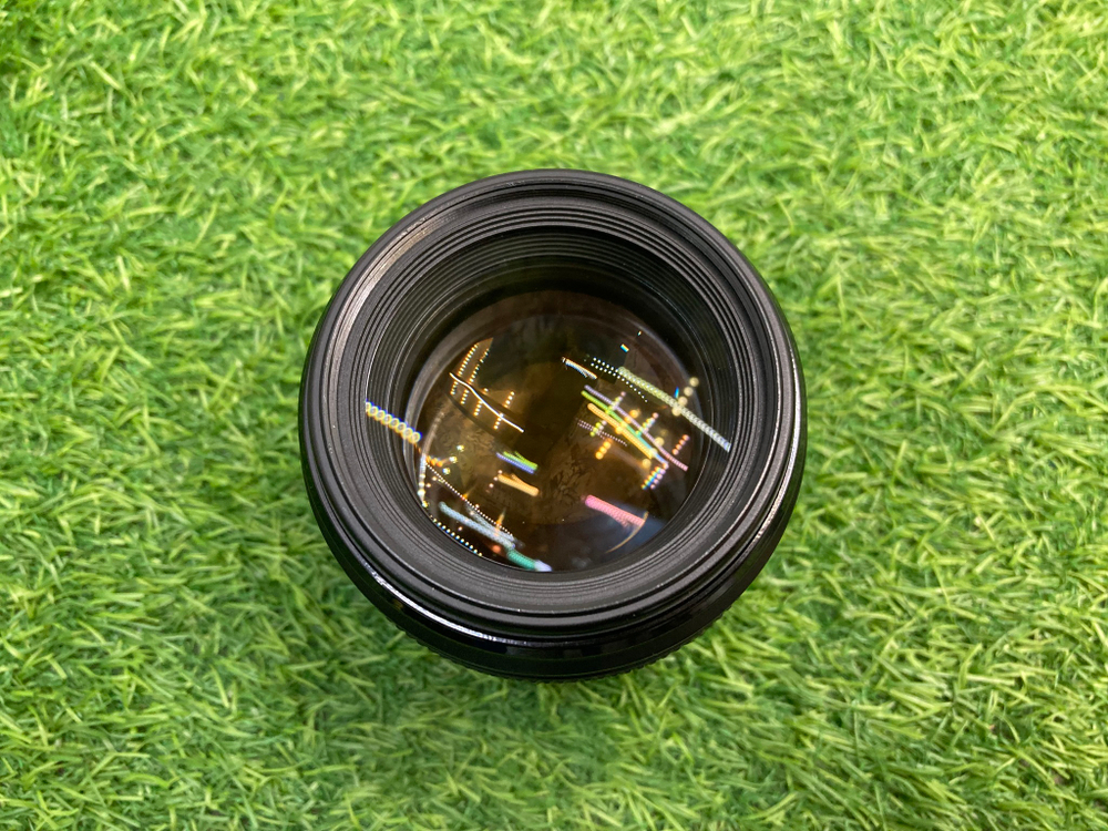 Canon EF 85mm 1.8 USM