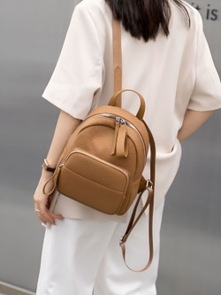 женский рюкзак из натуральной кожи