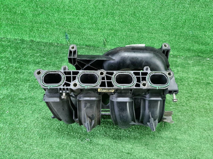 Коллектор впускной Ford Focus 2 (2004-2011)