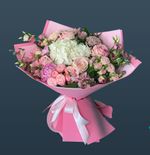 Букет в розовом формате