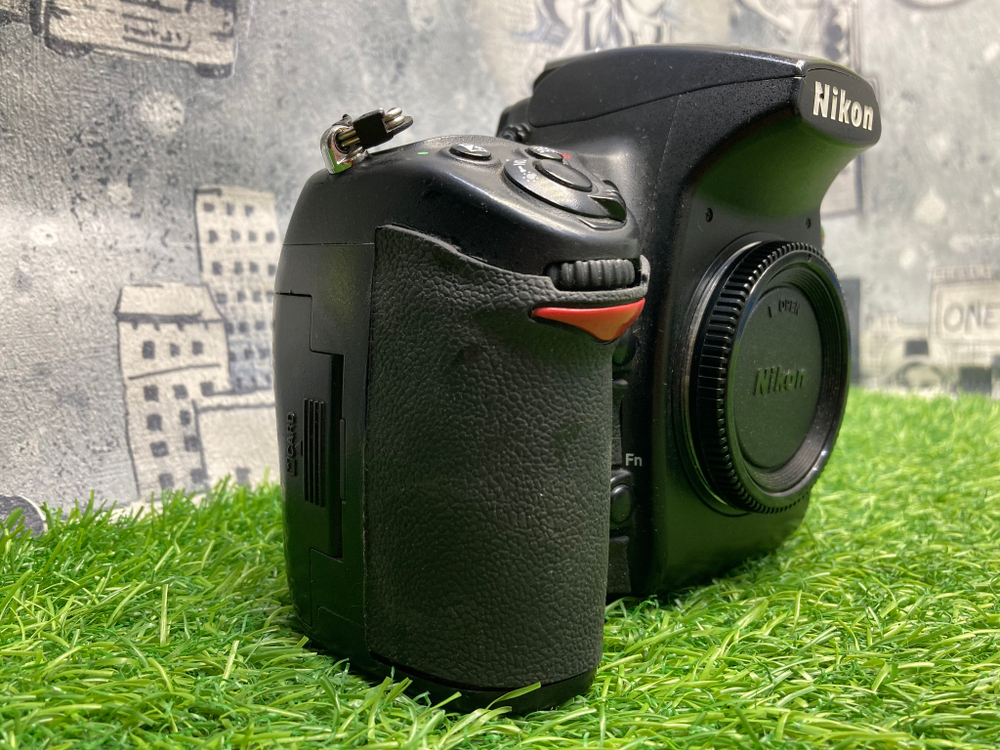 Nikon D700 309.000 кадров