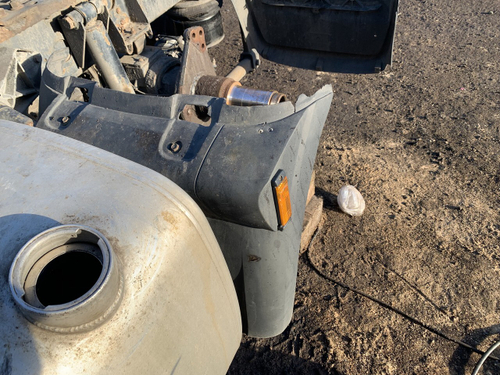 Крыло заднее левое передняя часть