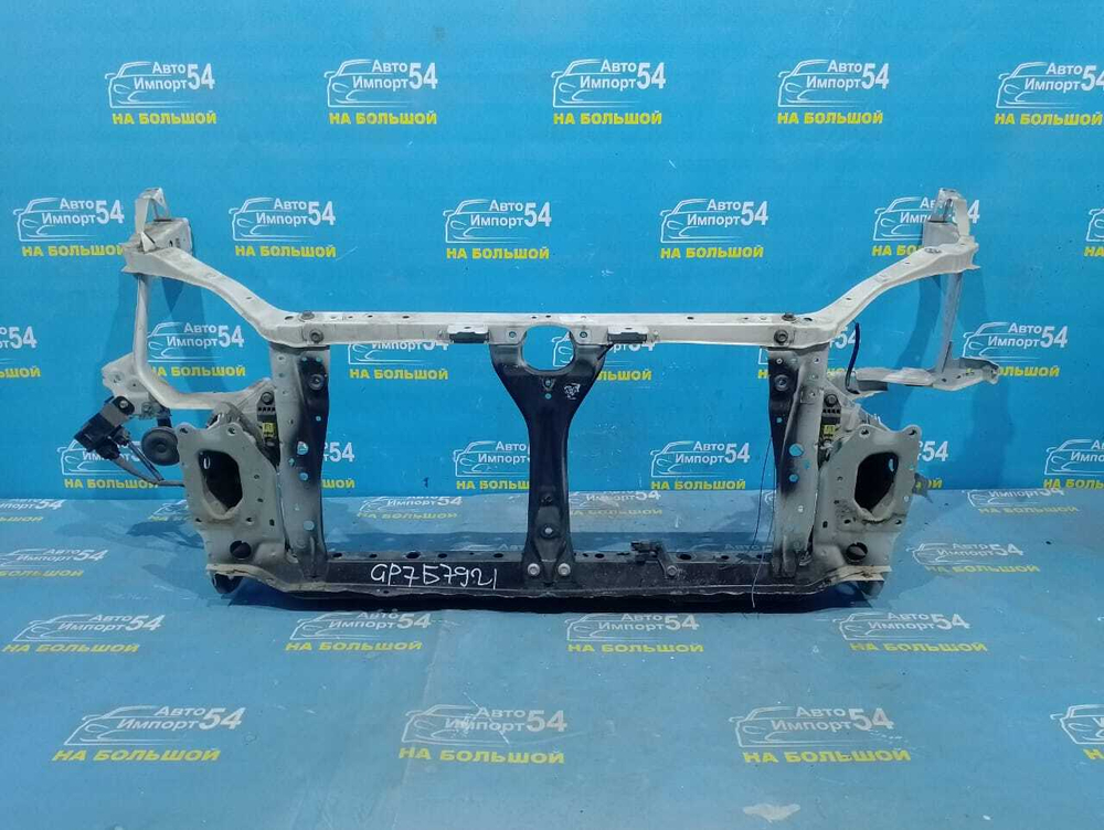 Рамка радиатора / телевизор SUBARU IMPREZA 2011-2016