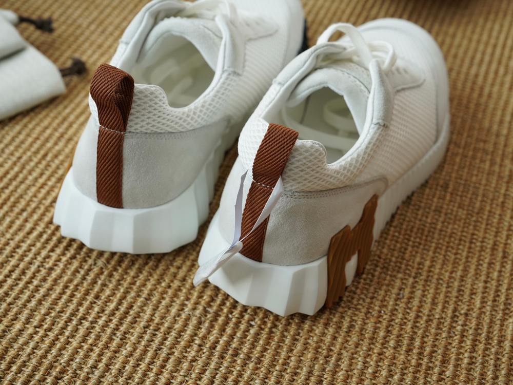 Кроссовки Bouncing