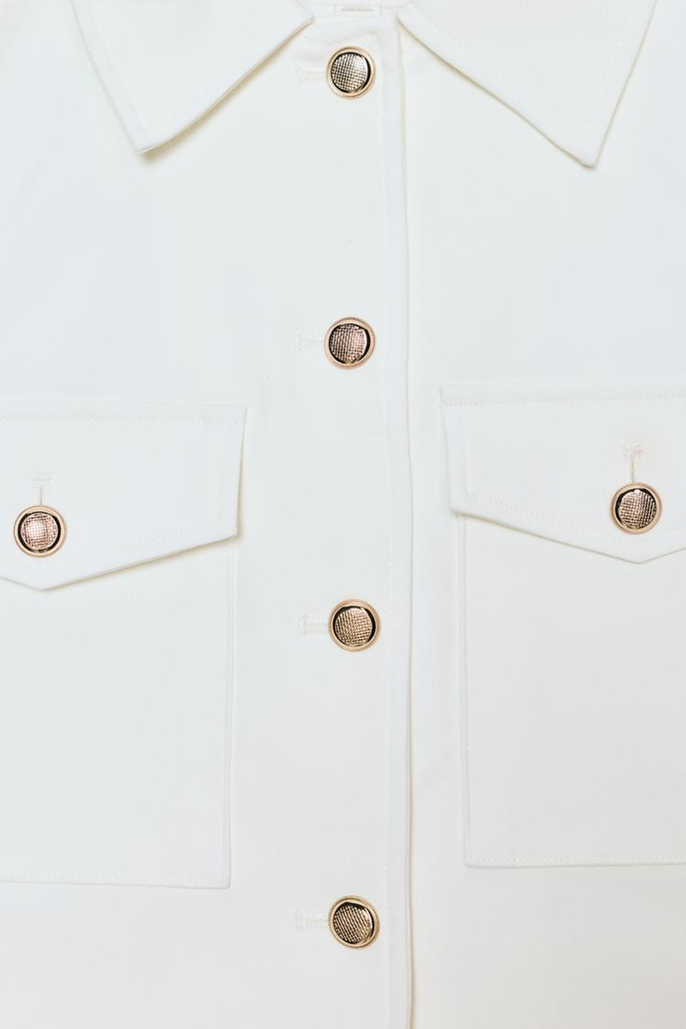 ZARA УКОРОЧЕННЫЙ БЛЕЙЗЕР С КАРМАНАМИ, ЭКРЮ