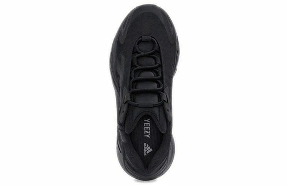 Кроссовки Adidas Originals Yeezy Boost 700 Mnvn