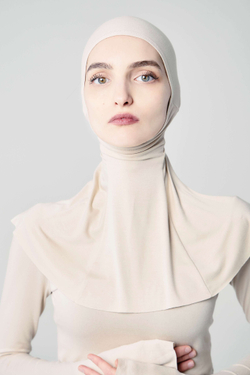 Балаклава Кэрри бежевая