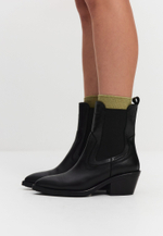 Казаки // Khatie // Black