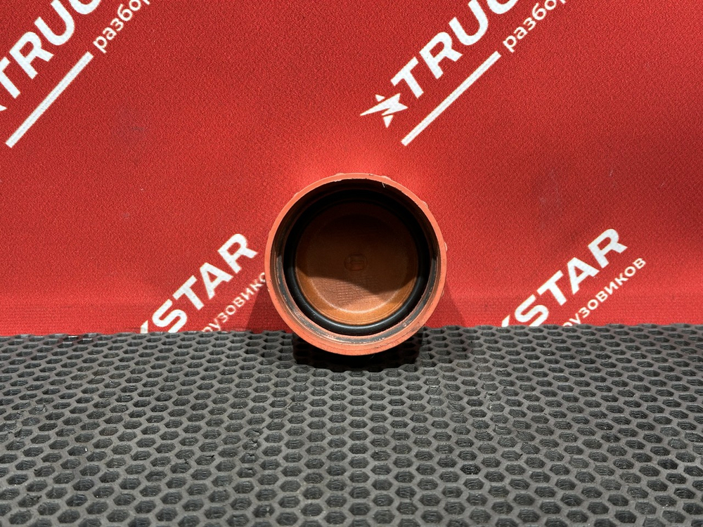 Крышка маслозаливной горловины