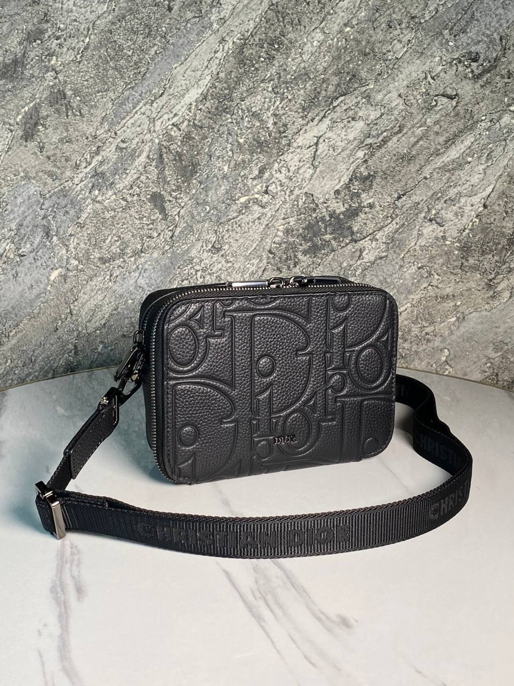 Сумка-мессенджер Dior